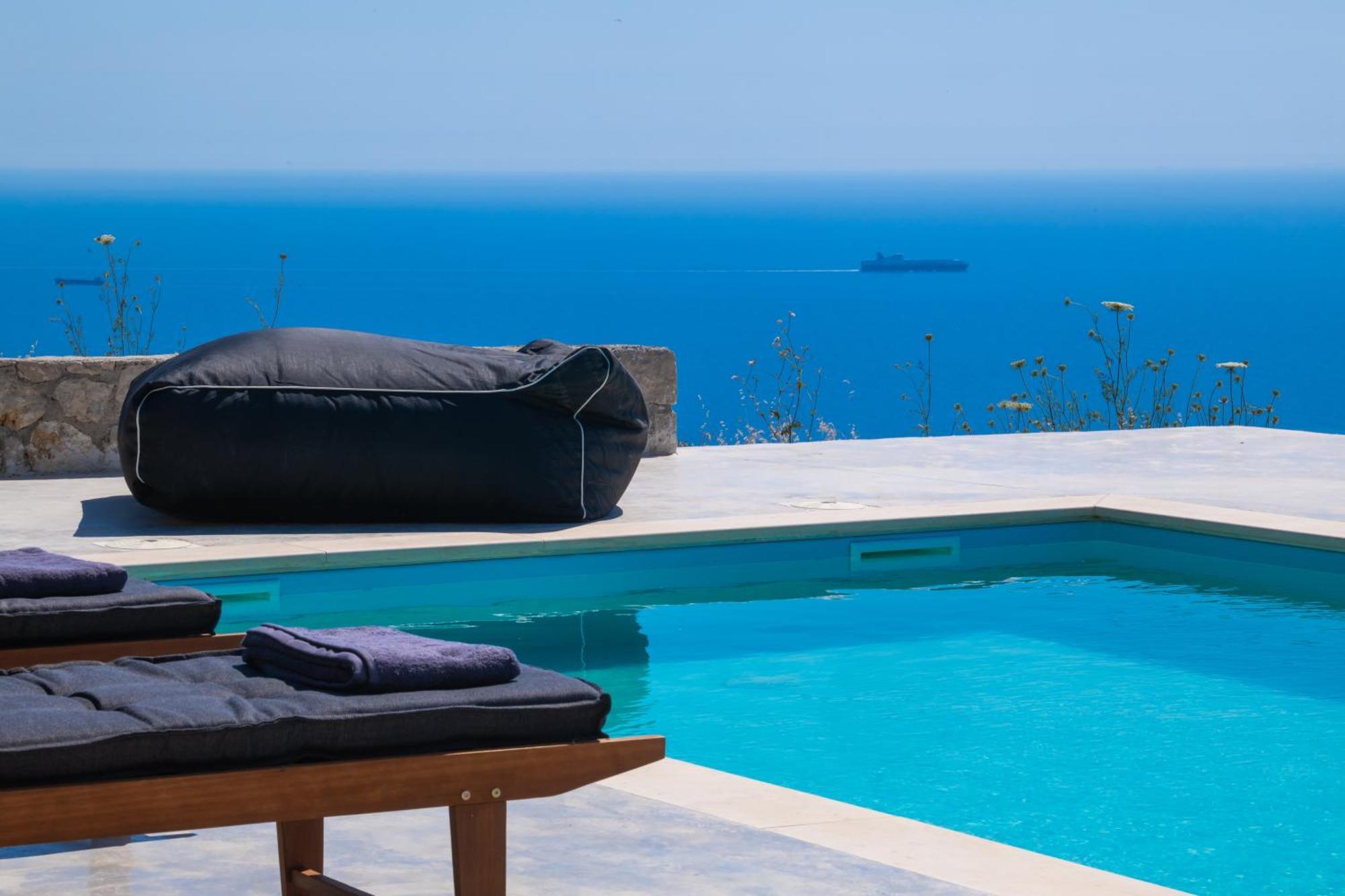 Lefkadian Gem Villa *