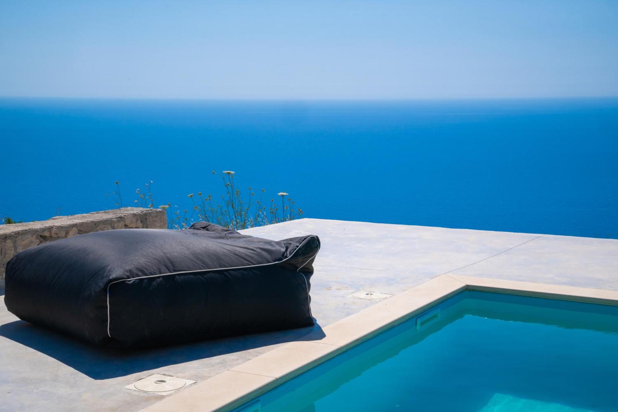 Lefkadian Gem Villa *