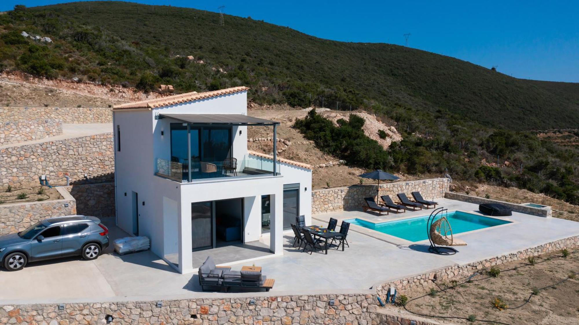Lefkadian Gem Villa *