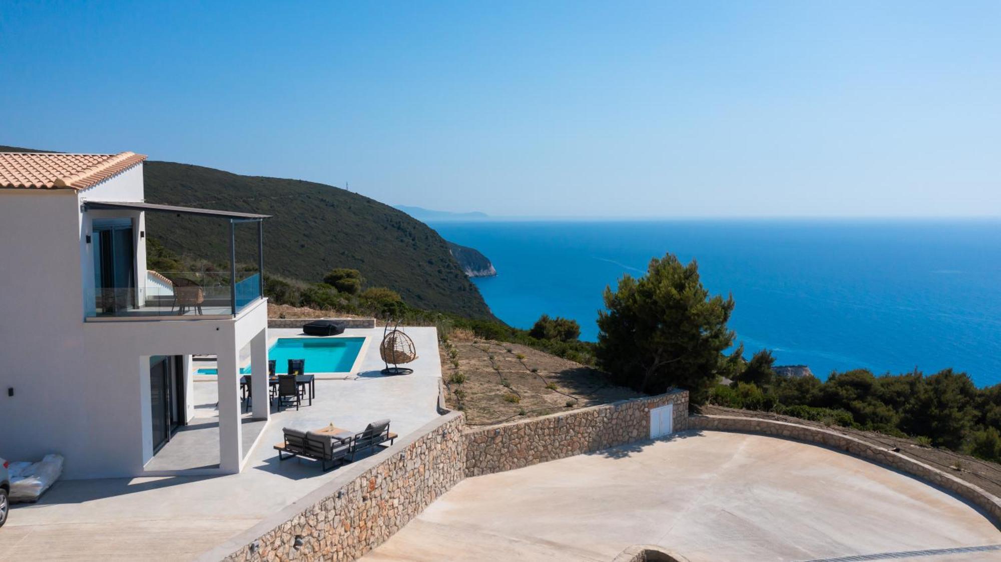 Lefkadian Gem * Agios Nikolaos Niras
